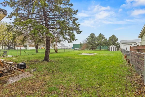 $165,000 | 905 West Main Street, Marshall, MN 56258