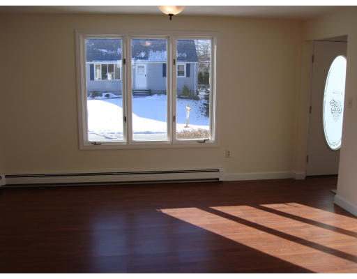 482 Norman Street Fall River, MA 02721 - Photo 6 of 12 Gallery Image 6