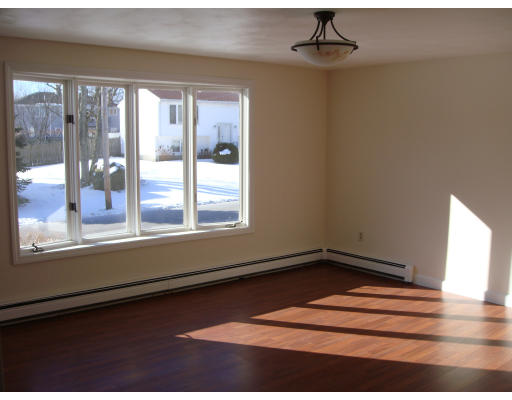 482 Norman Street Fall River, MA 02721 - Photo 7 of 12 Gallery Image 7