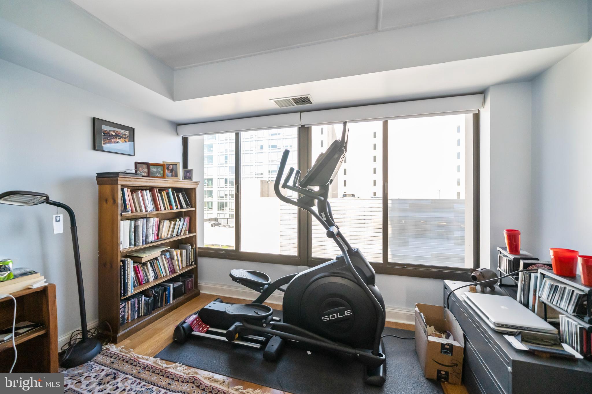 2001 Hamilton Street, Unit 628 Philadelphia, PA 19130 - Photo 8 of 24