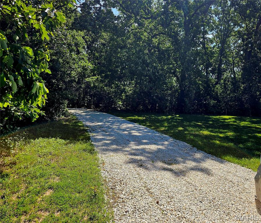 8-ac Walker Road Troy, MO 63379 - Photo 1 of 8