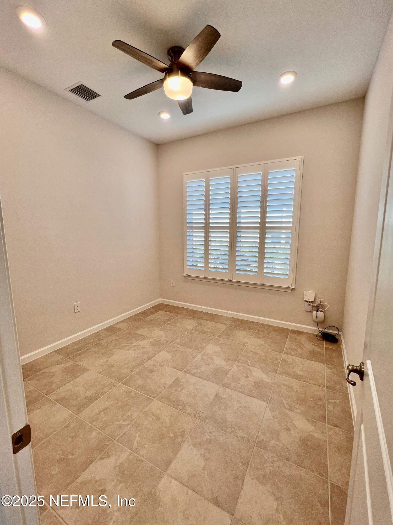3274 Bailey Ann Drive Ormond Beach, FL 32174 - Photo 38 of 46 a view of an empty room with a window