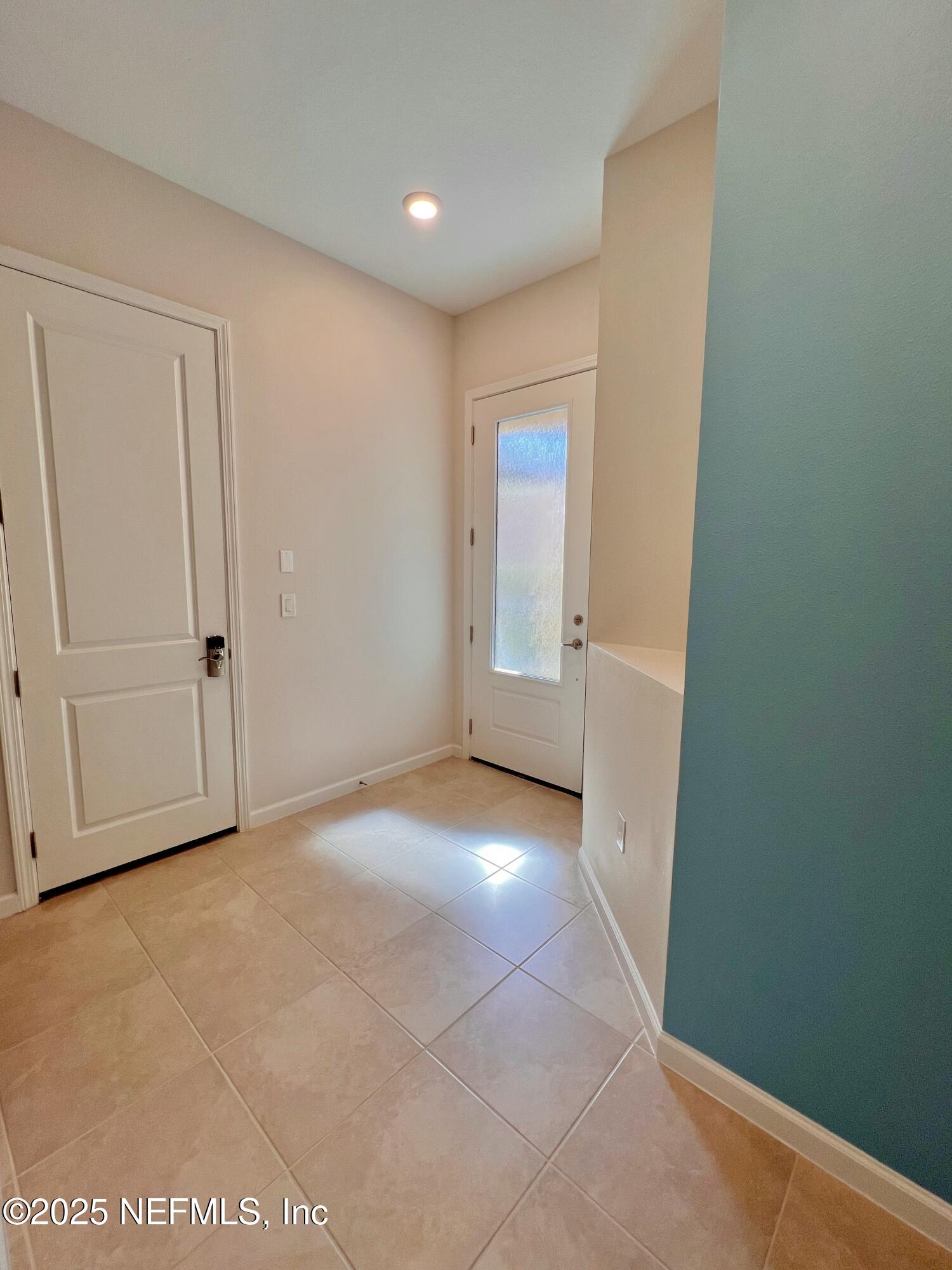 3274 Bailey Ann Drive Ormond Beach, FL 32174 - Photo 5 of 46 a view of an empty room