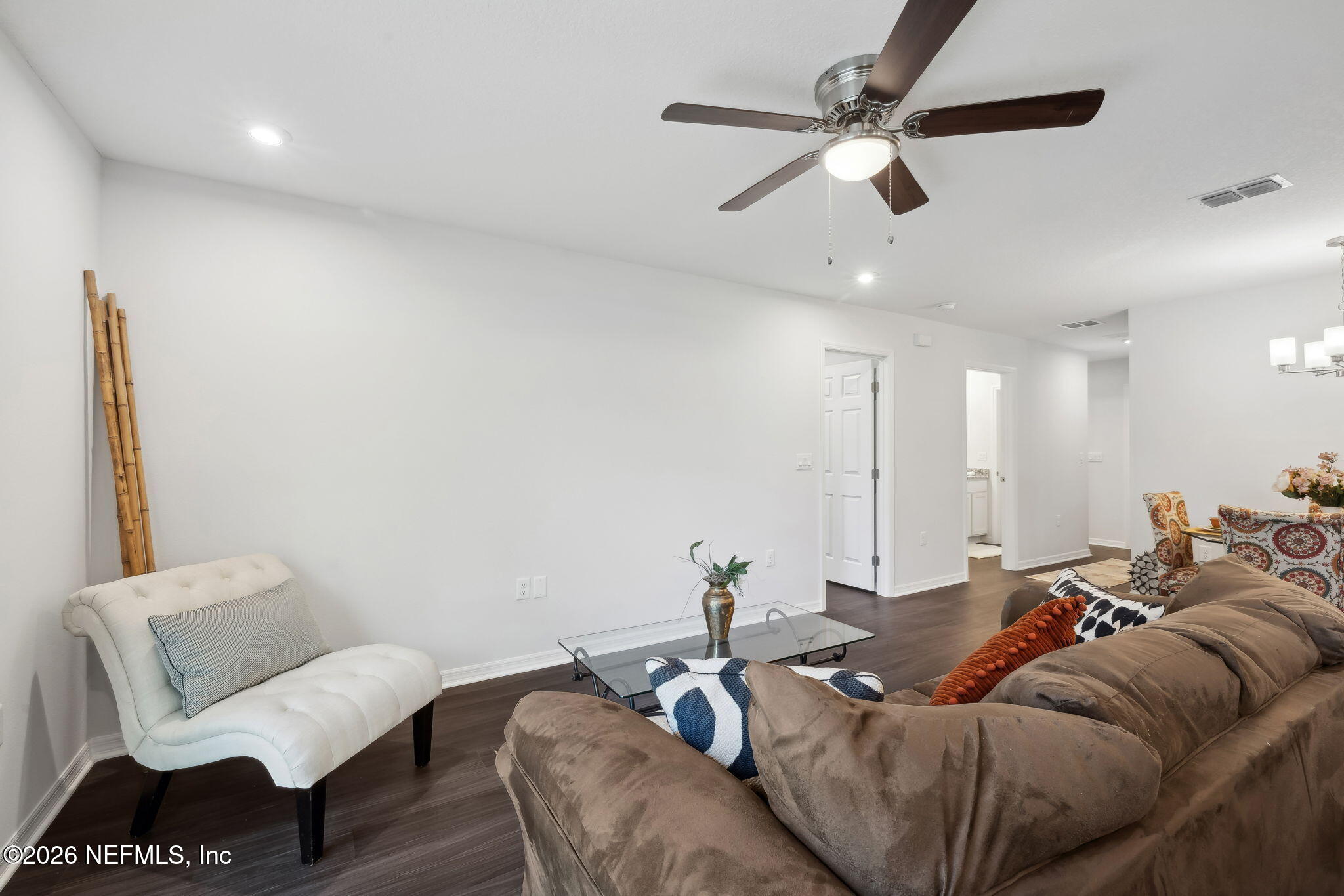475 Main Street South Baldwin, FL 32234 - Photo 11 of 28 10 Living Room