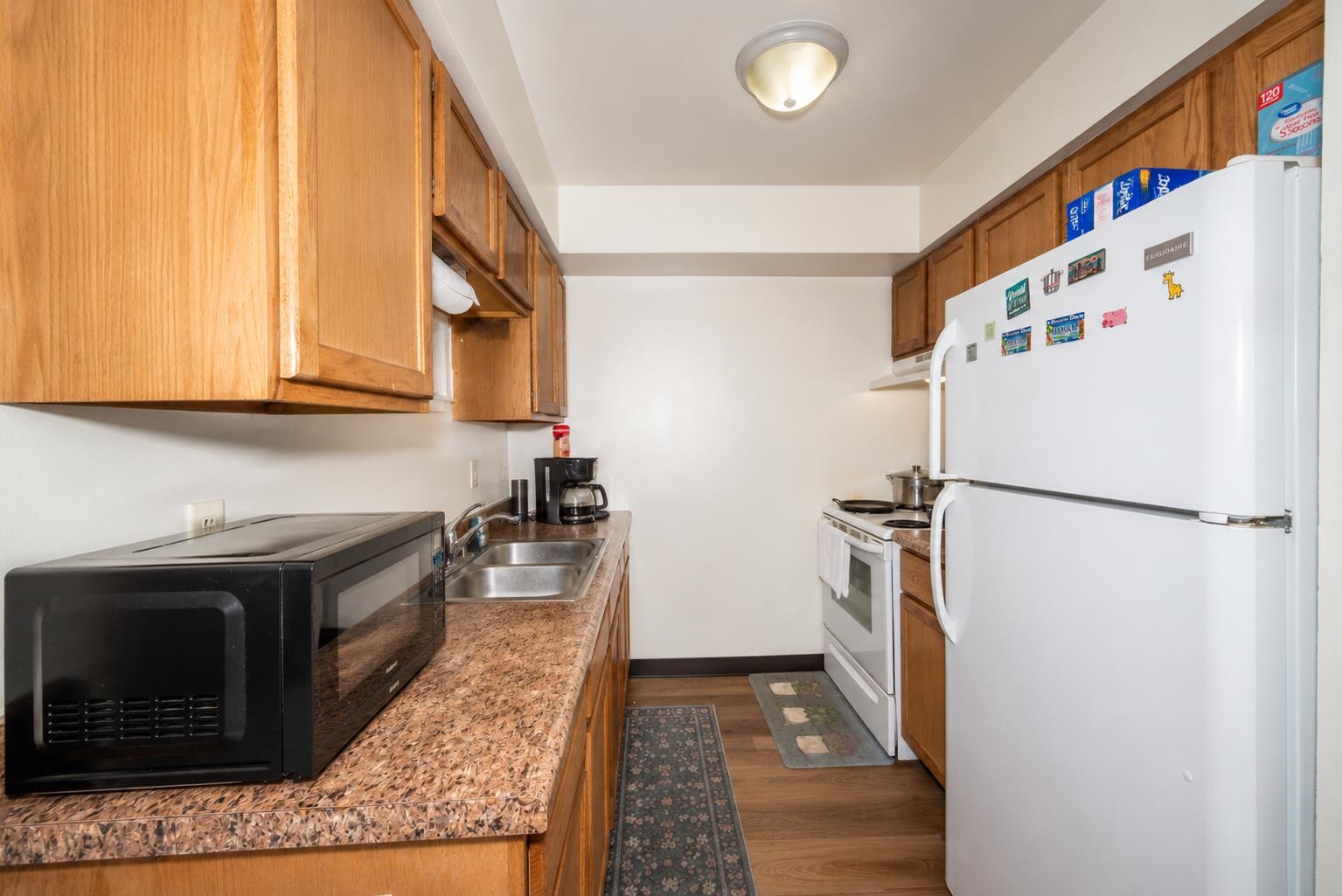 1725 Onsgard Road Madison, WI 53704 - Photo 7 of 19