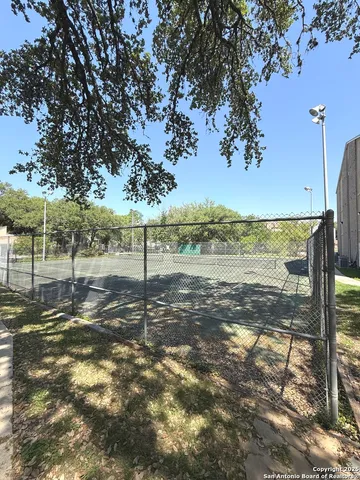 $900 | 4111 Medical Drive, Unit 308A, San Antonio, TX 78229