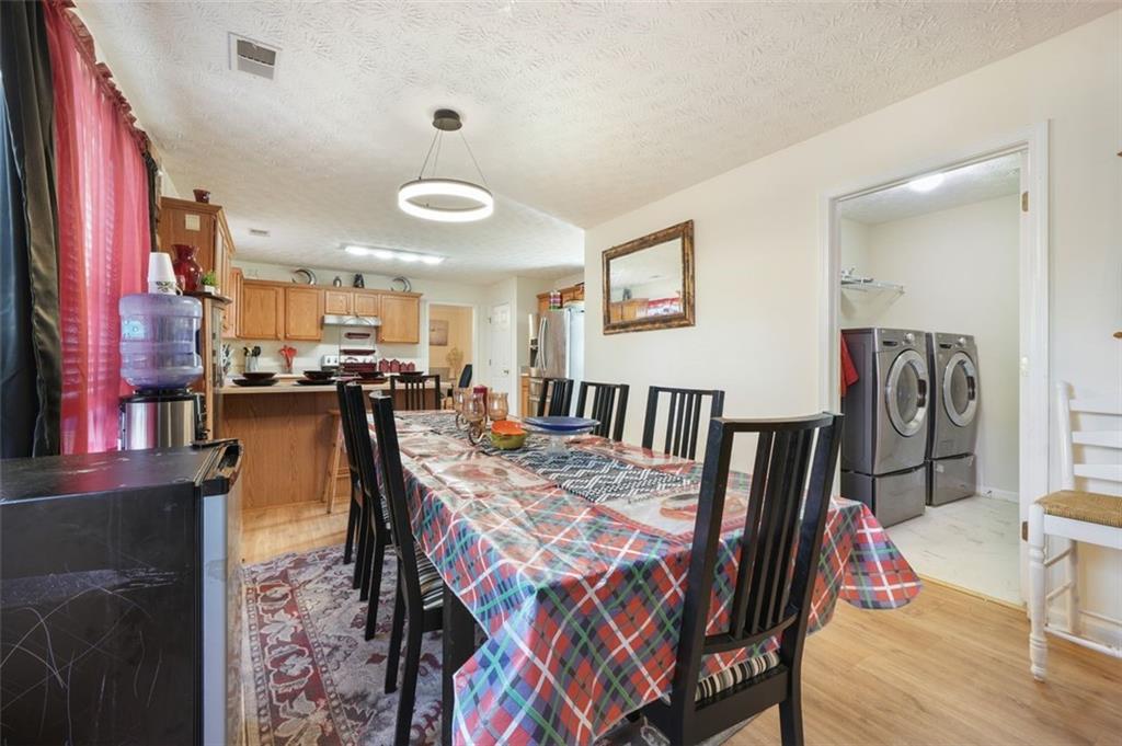 4414 Parmalee Path Conley, GA 30288 - Photo 10 of 36