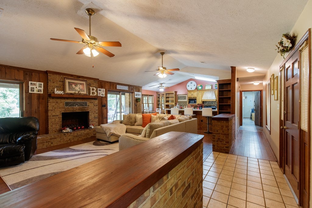 838 Hall Road Moultrie, GA 31788 - Photo 3 of 26 Gallery Image 3