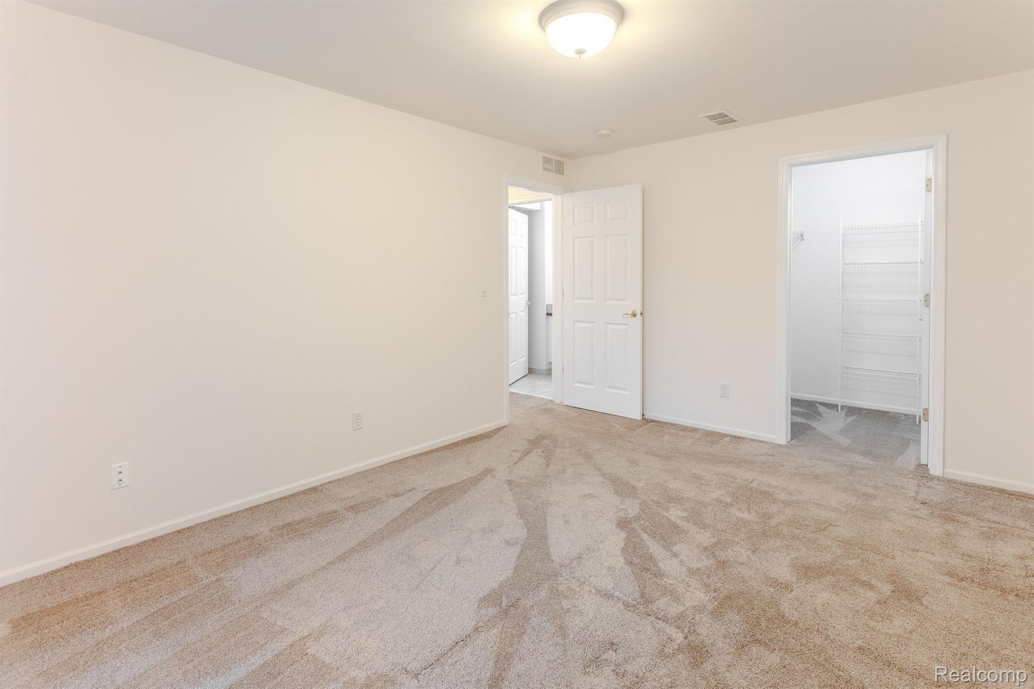 3563 Oakmonte Boulevard Rochester, MI 48306 - Photo 21 of 41 Gallery Image 21