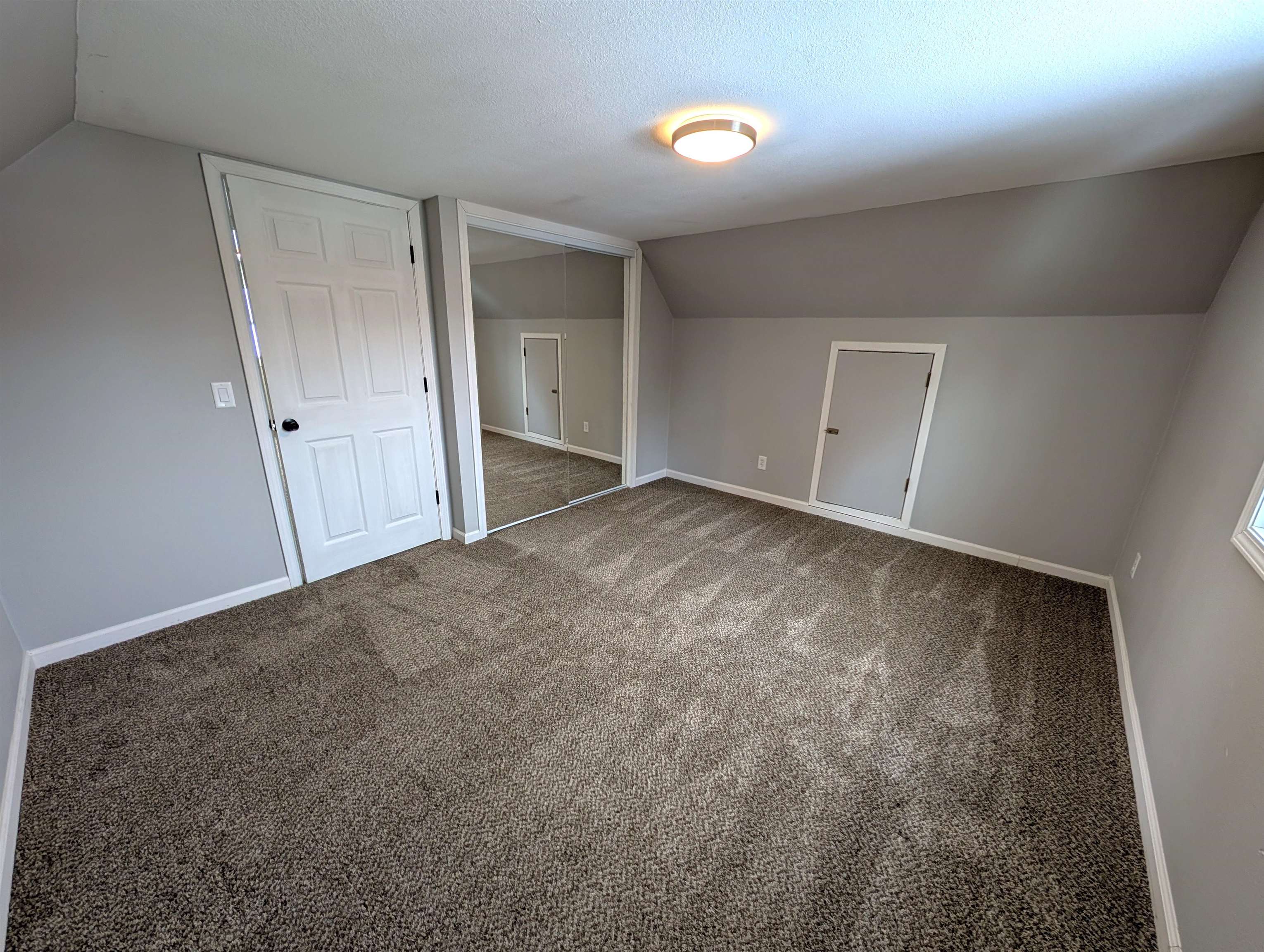 181 South Washington Street Berlin, WI 54923 - Photo 12 of 25