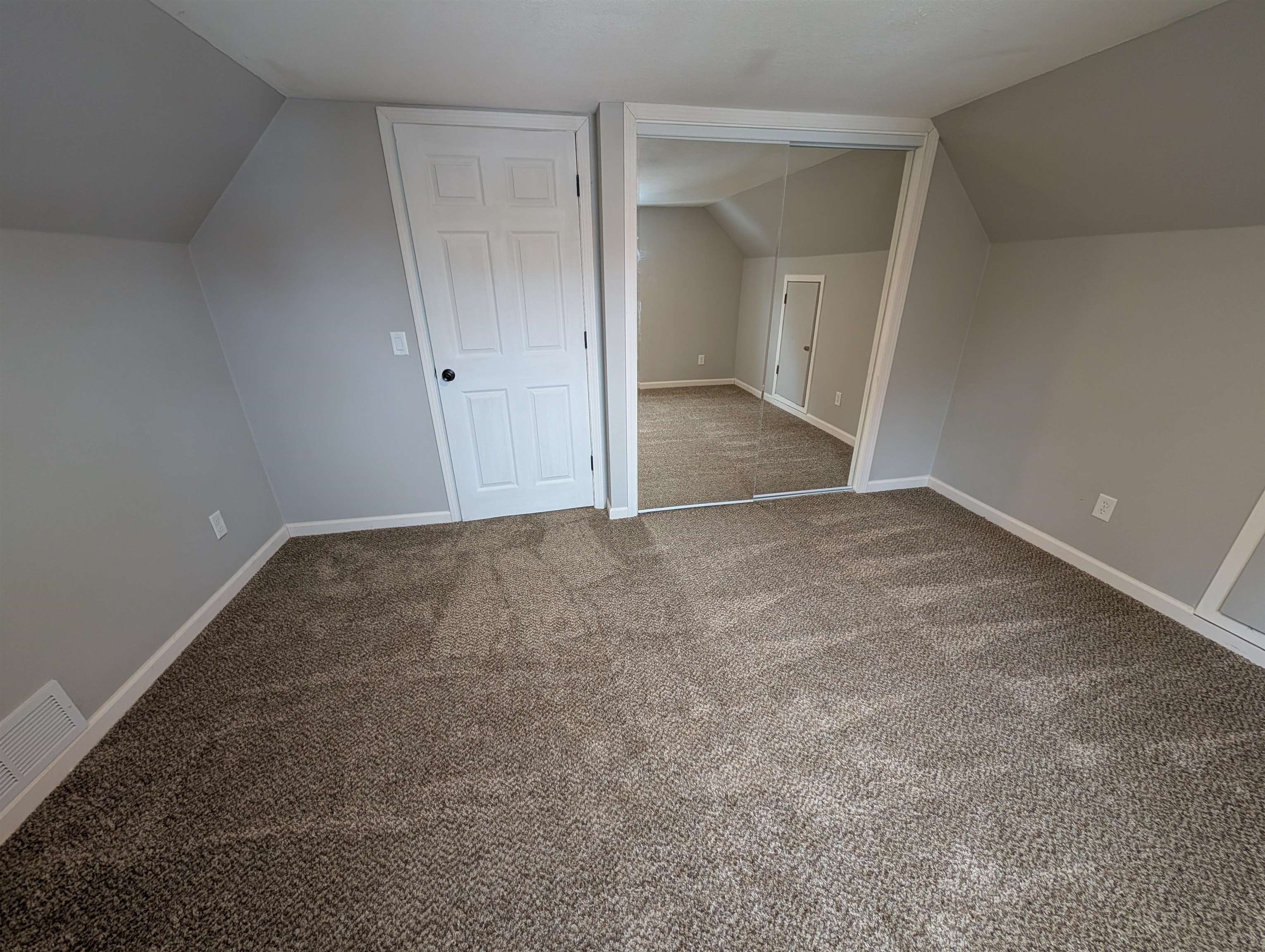 181 South Washington Street Berlin, WI 54923 - Photo 13 of 25