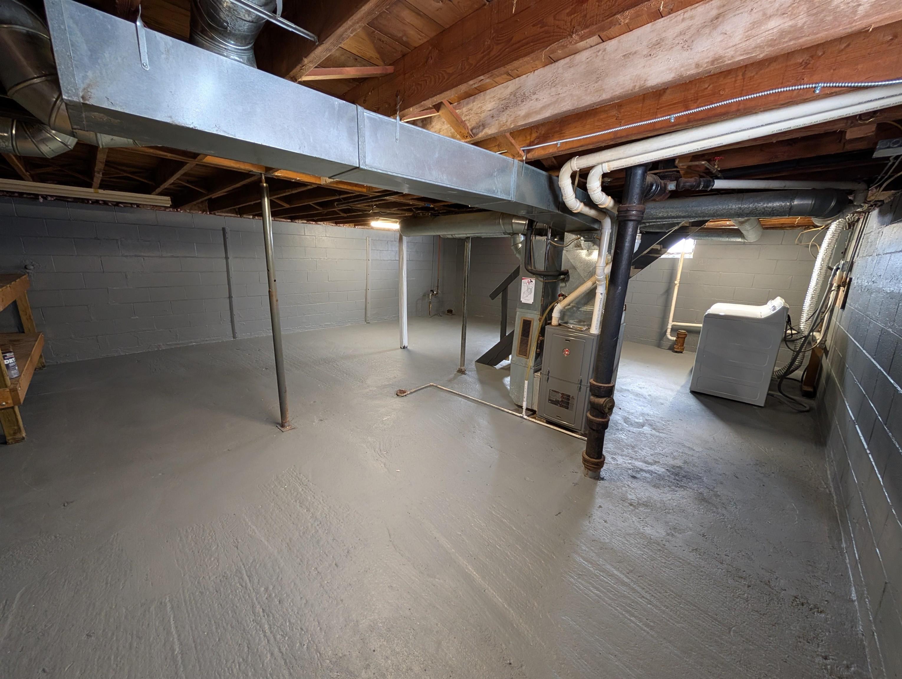 181 South Washington Street Berlin, WI 54923 - Photo 18 of 25