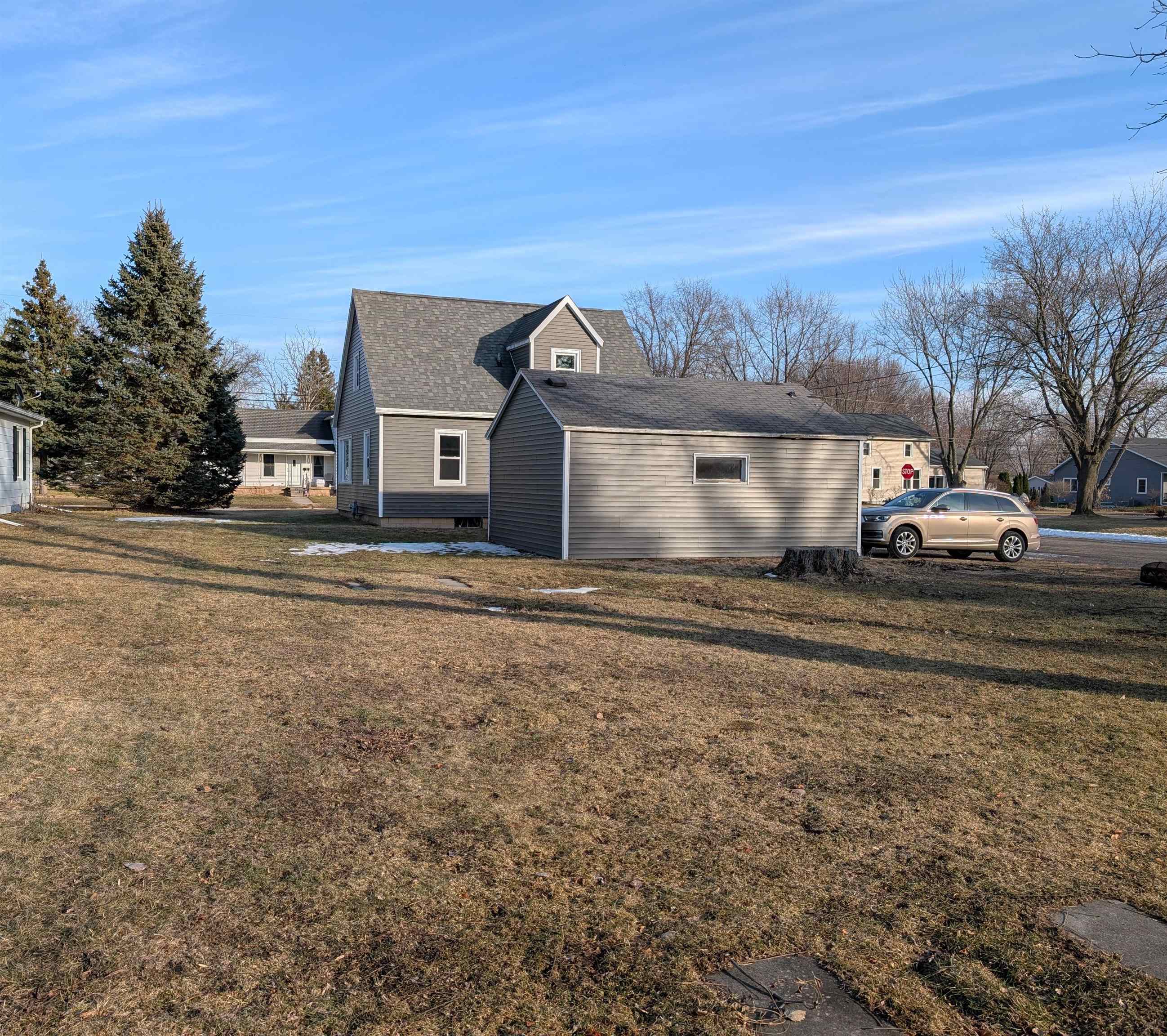 181 South Washington Street Berlin, WI 54923 - Photo 23 of 25