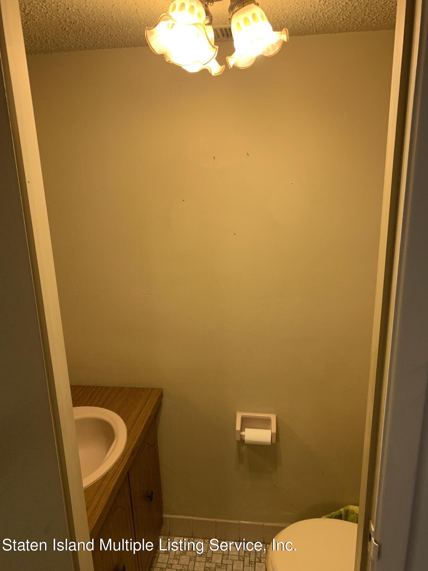 271 Signs Road, Unit H Staten Island, NY 10314 - Photo 7 of 22 271-9