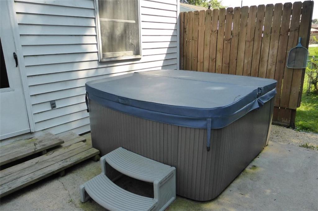 64 Fosterville Road Greensburg, PA 15601 - Photo 17 of 22 Hot Tub