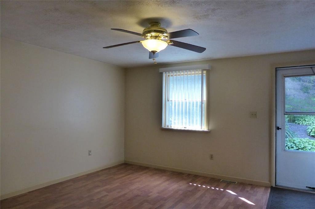 64 Fosterville Road Greensburg, PA 15601 - Photo 6 of 22 Family Room
