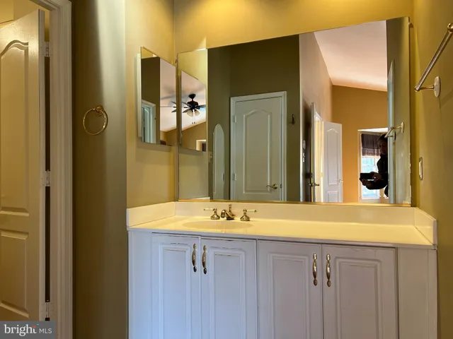 $3,600 | 201 Blaze Climber Way, Rockville, MD 20850