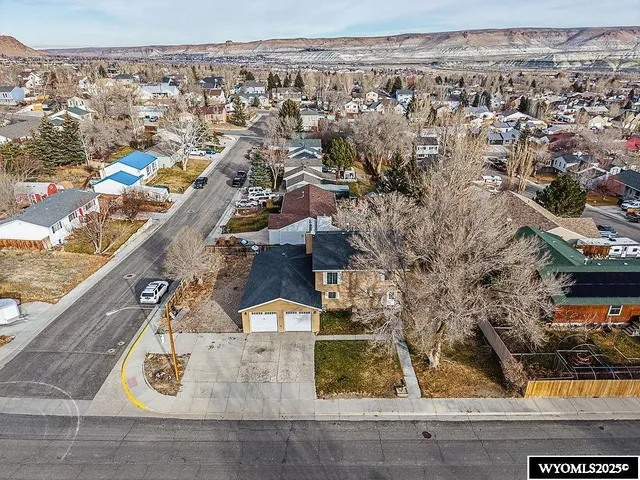 $288,000 | 2775 Hitching Post Drive, Green River, WY 82935