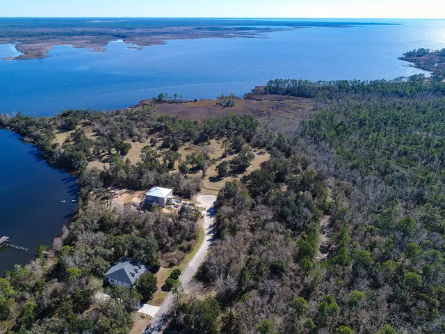 $347,000 | 28 C Old Bay Pointe Planation, Milton, FL 32583