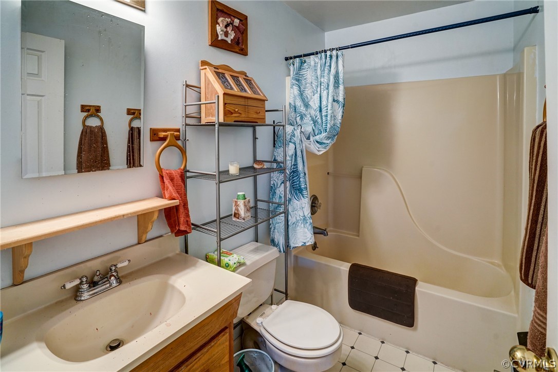 6310 Bobs Road Mineral, VA 23117 - Photo 17 of 50 Gallery Image 17