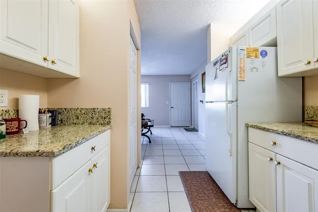 $199,000 | 7763 Southampton Terrace, Unit 215, Tamarac, FL 33321