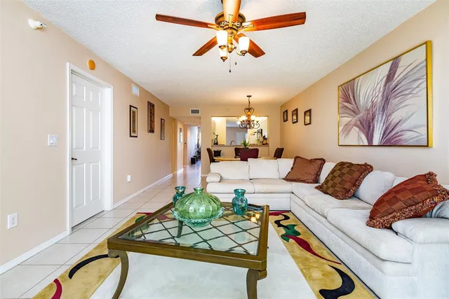 $199,000 | 7763 Southampton Terrace, Unit 215, Tamarac, FL 33321