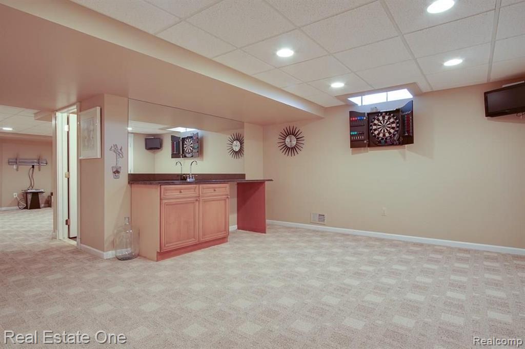 4585 Chatford Court Rochester, MI 48306 - Photo 22 of 32