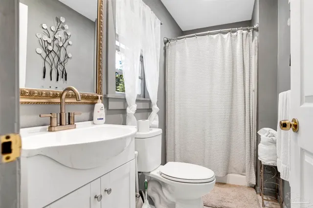 $269,999 | 310 Cherokee Trail, Pensacola, FL 32506