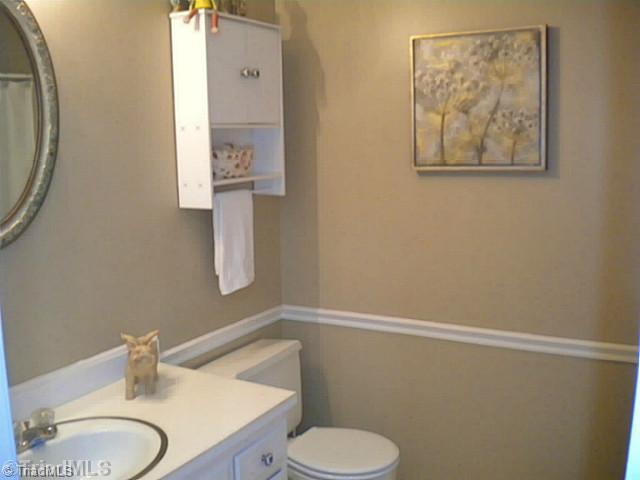 1720 Bolingbroke Road High Point, NC 27265 - Photo 11 of 16 Bath.