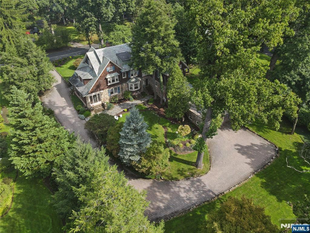 105 Rensselaer Road Essex Fells, NJ 07021 - Photo 44 of 50 Gallery Image 44