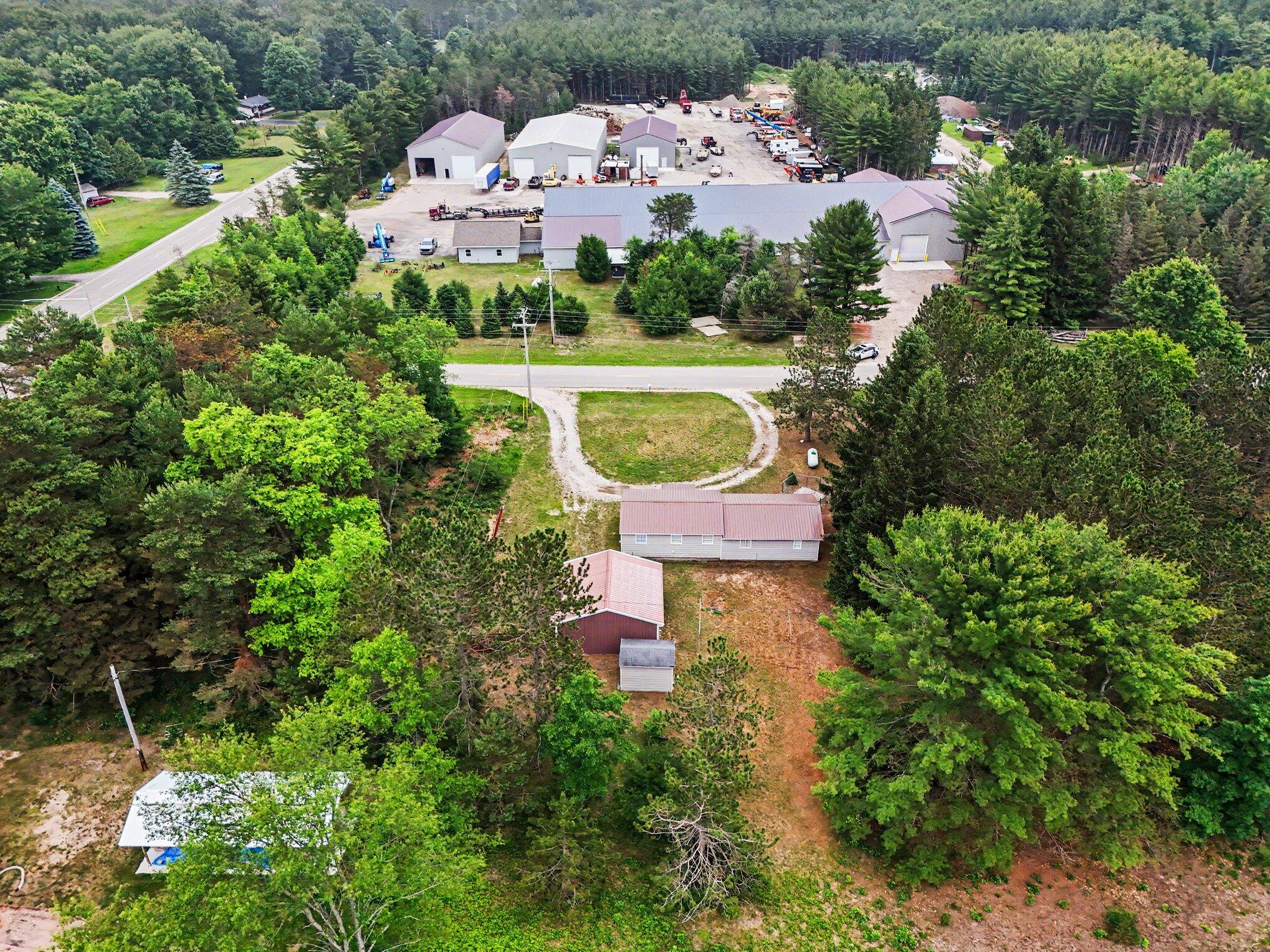 10759 Lasalle Road Manistee, MI 49660 - Photo 21 of 22 027_file_4658