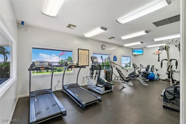 $325,000 | 150 Smallwood Drive, Unit 160, Chokoloskee, FL 34138