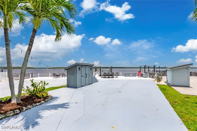 $325,000 | 150 Smallwood Drive, Unit 160, Chokoloskee, FL 34138