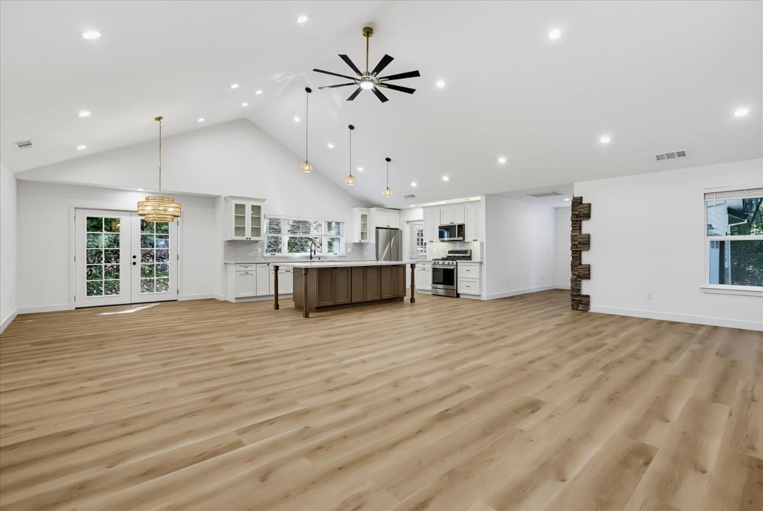 12176 East Bennett Road Grass Valley, CA 95945 - Photo 13 of 81