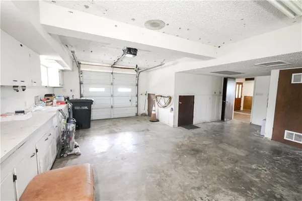 $299,000 | 155 Buffalo Road, George West, TX 78022