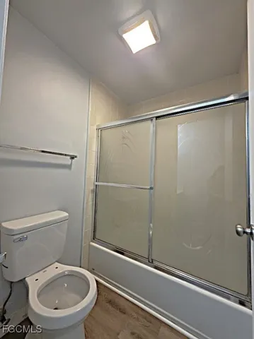 $1,700 | 1849 Maravilla Avenue, Unit D6, Fort Myers, FL 33901