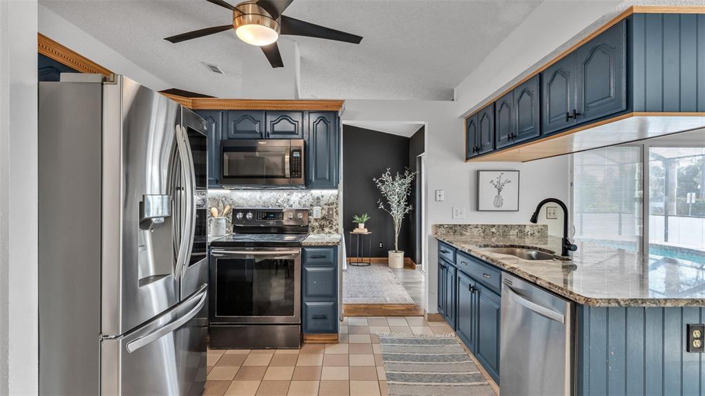 7719 Landsdowne Lane New Port Richey, FL 34654 - Photo 23 of 53
