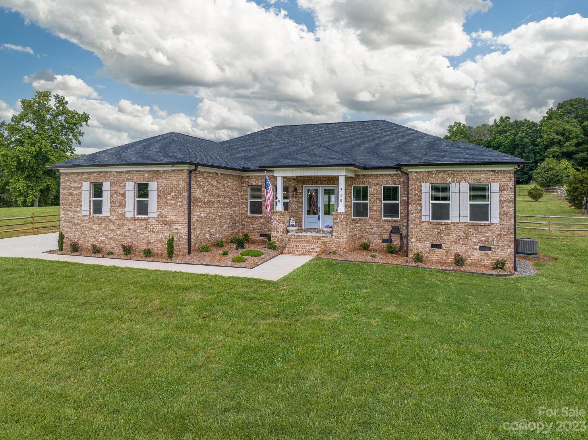 1338 Null Road Lincolnton, NC 28092 - Photo 3 of 45 Gallery Image 3