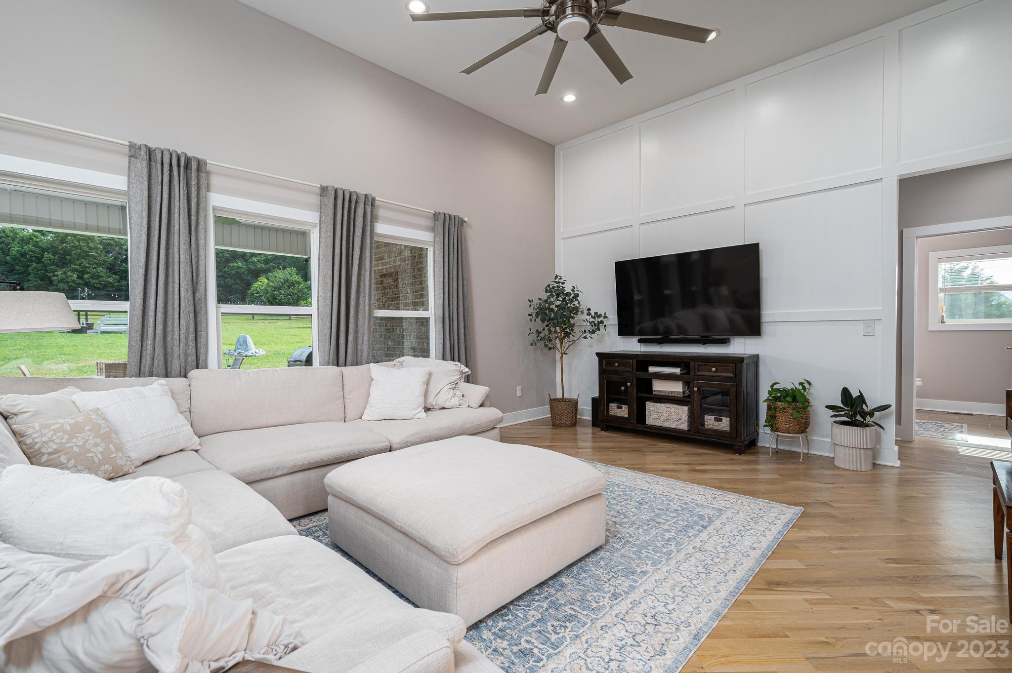 1338 Null Road Lincolnton, NC 28092 - Photo 7 of 45 Gallery Image 7