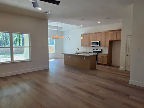 $1,895 | 16280 Jeet Street, Conroe, TX 77306