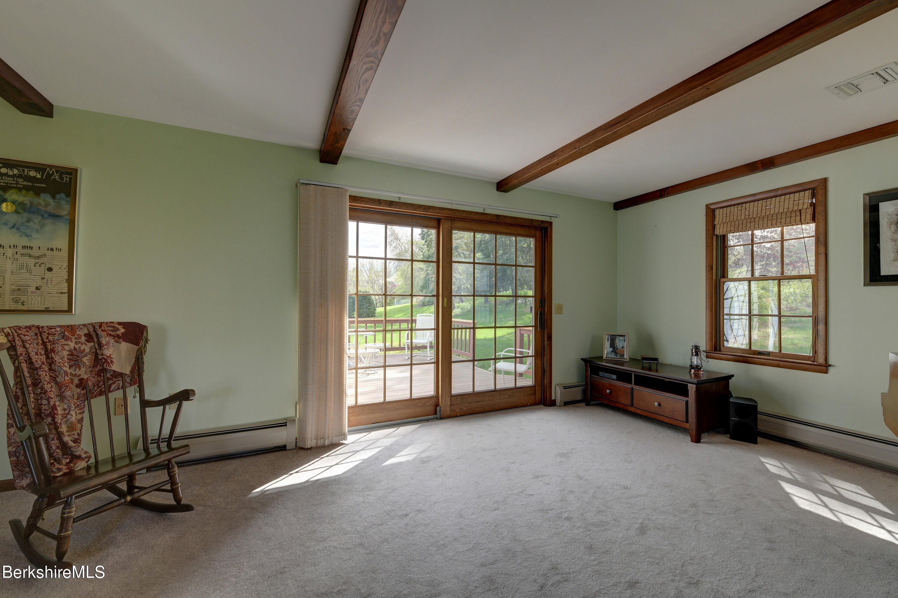 50 Stonehenge Road Pittsfield, MA 01201 - Photo 24 of 44 20-Family-Room