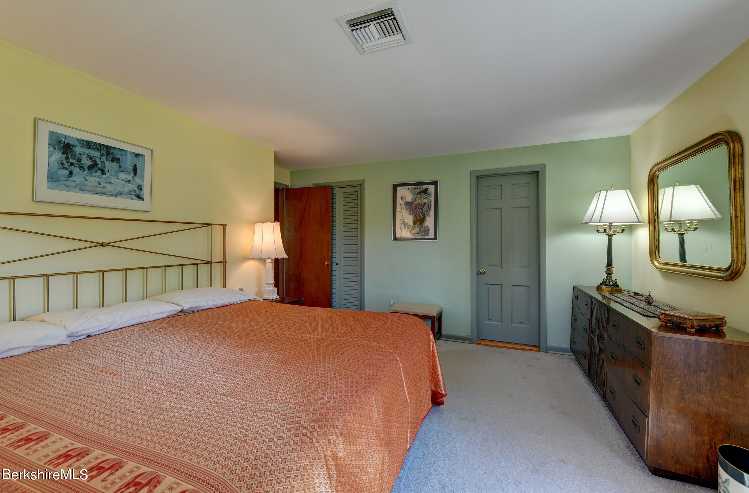 50 Stonehenge Road Pittsfield, MA 01201 - Photo 27 of 44 102 Primary Bedroom