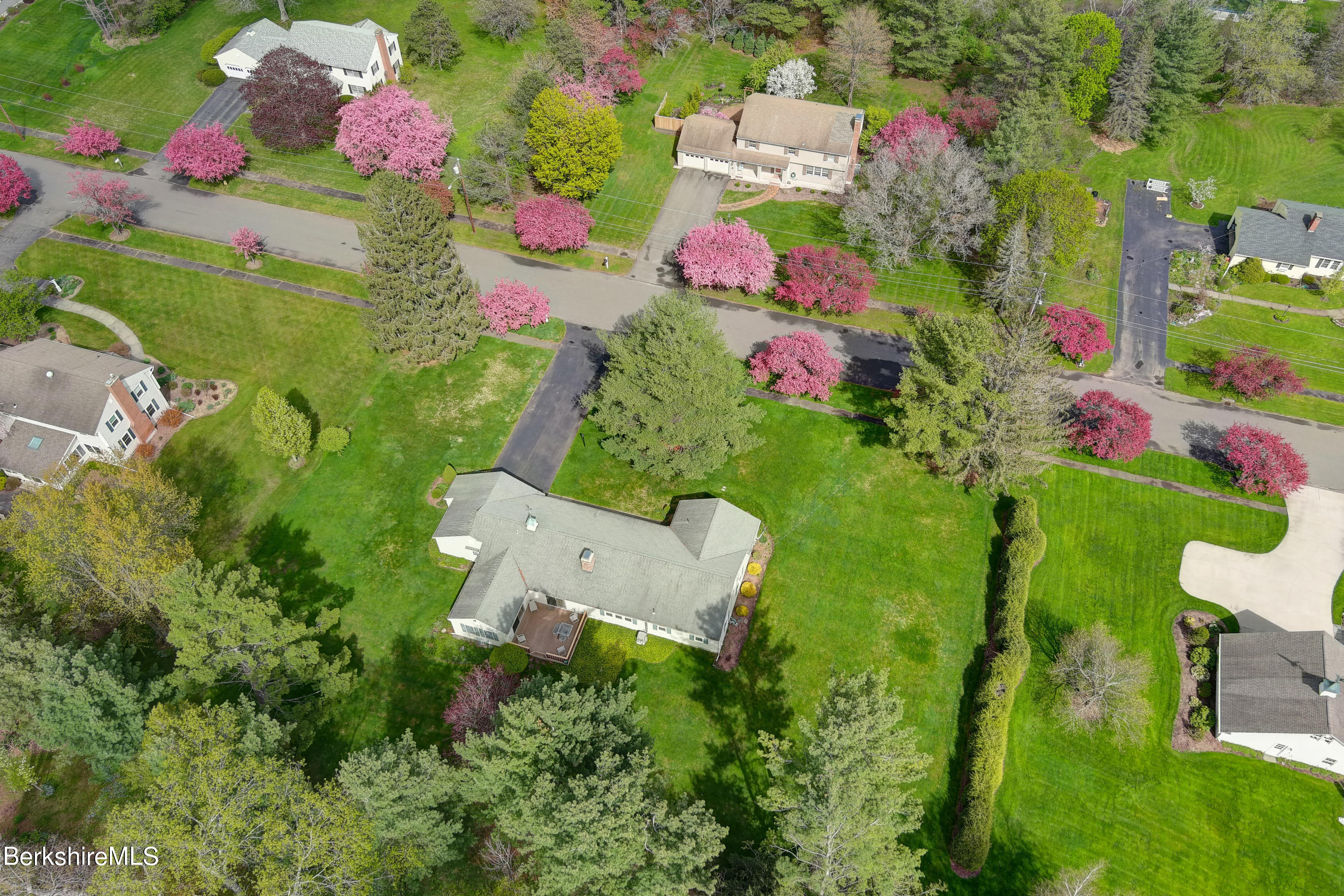 50 Stonehenge Road Pittsfield, MA 01201 - Photo 42 of 44 46-Aerial-Photo