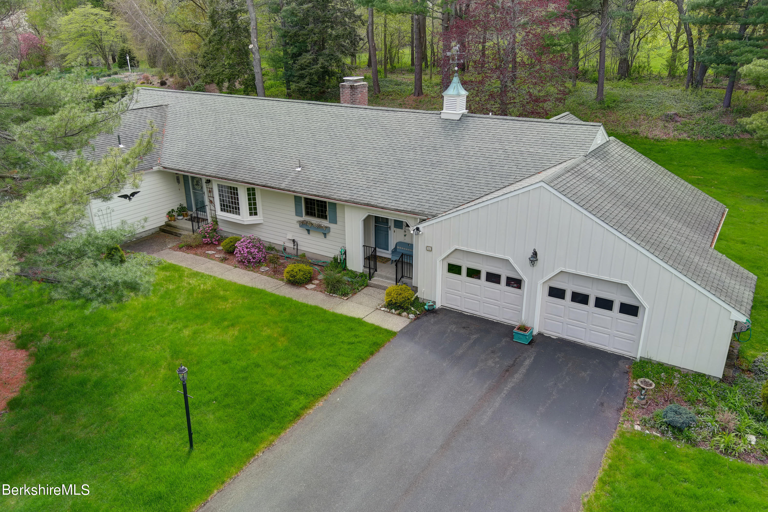 50 Stonehenge Road Pittsfield, MA 01201 - Photo 44 of 44 50-Aerial-Photo