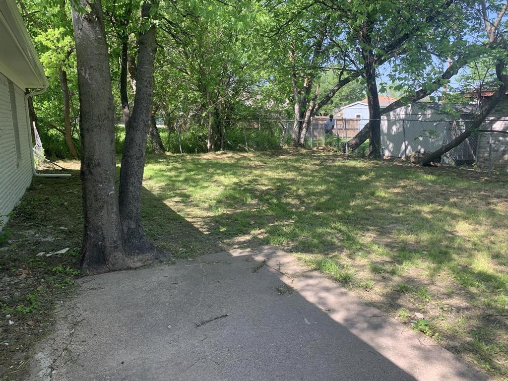 105 Still Street Kemp, TX 75143 - Photo 27 of 28 View of fenced backyard