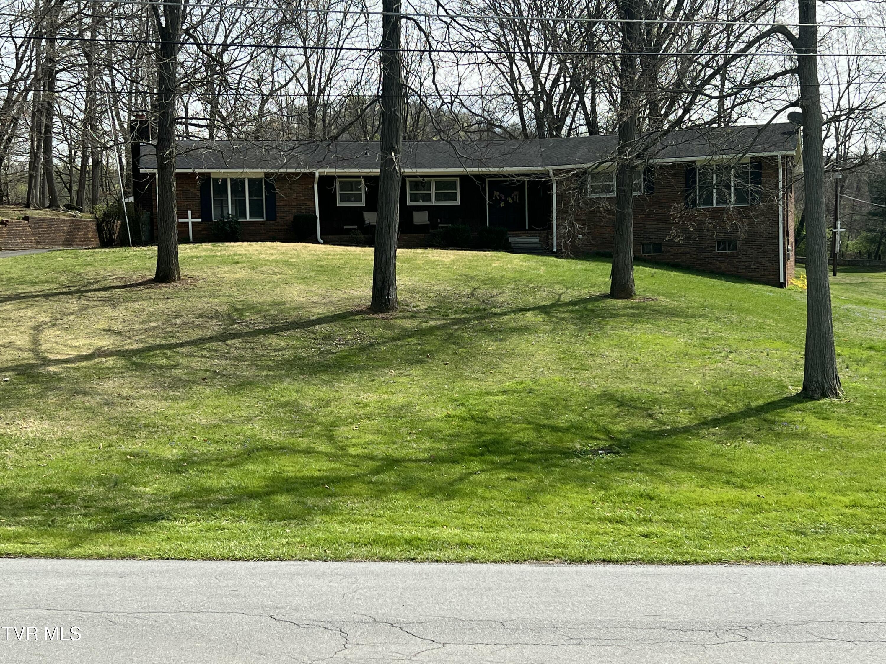 898 Jordan Road Elizabethton, TN 37643 - Photo 15 of 98 IMG_4215