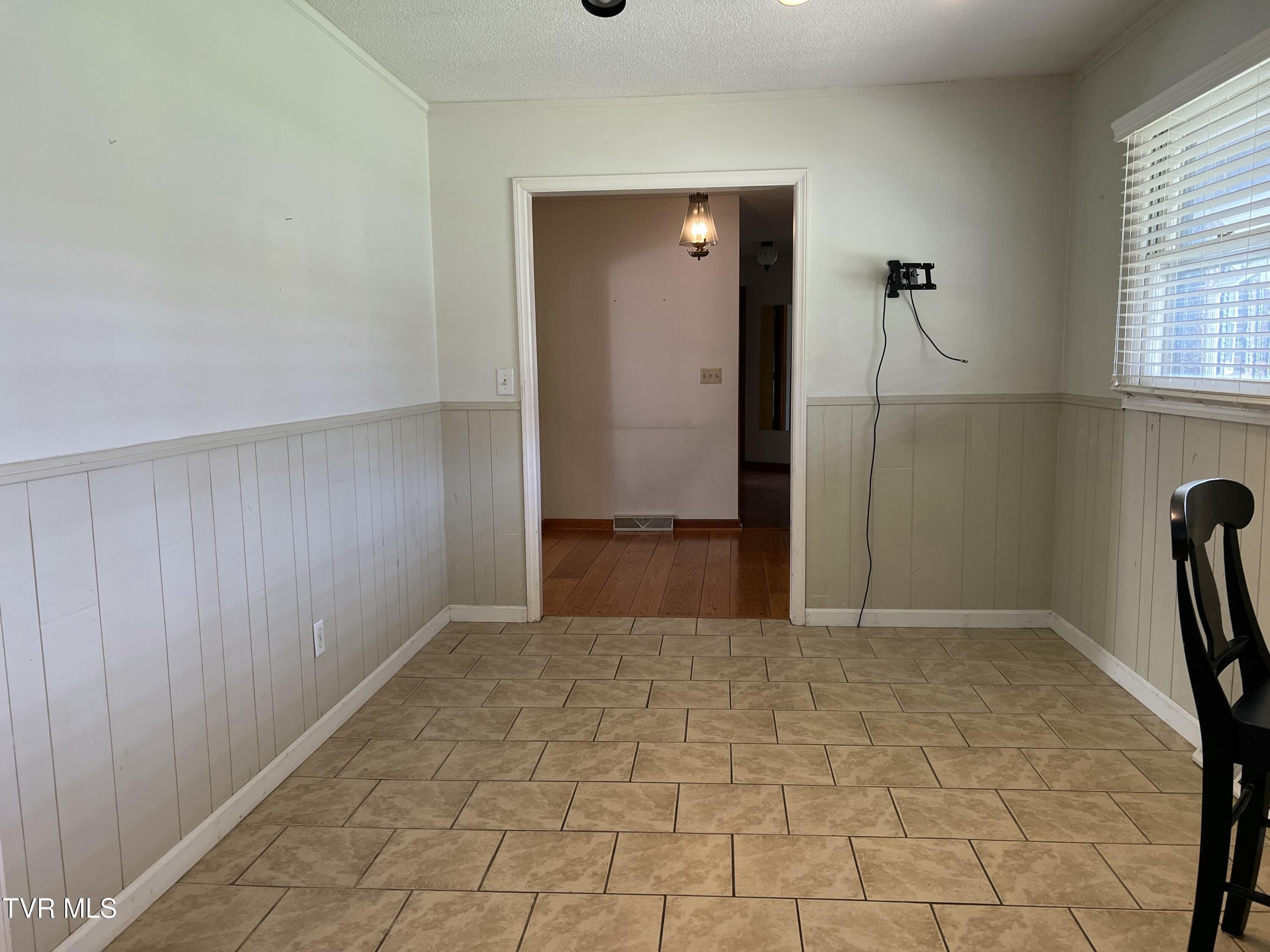 898 Jordan Road Elizabethton, TN 37643 - Photo 50 of 98 IMG_4245