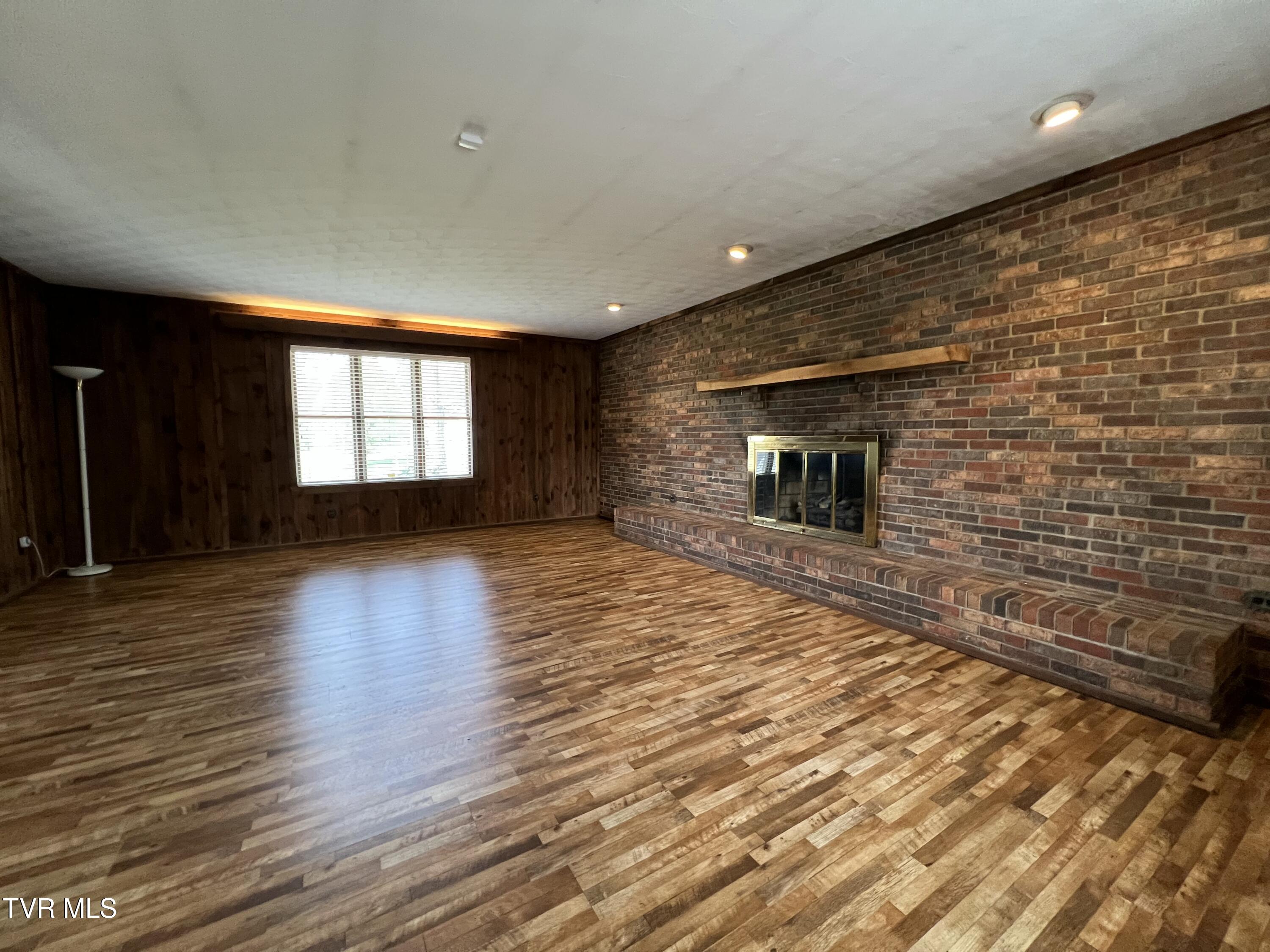 898 Jordan Road Elizabethton, TN 37643 - Photo 59 of 98 IMG_4241