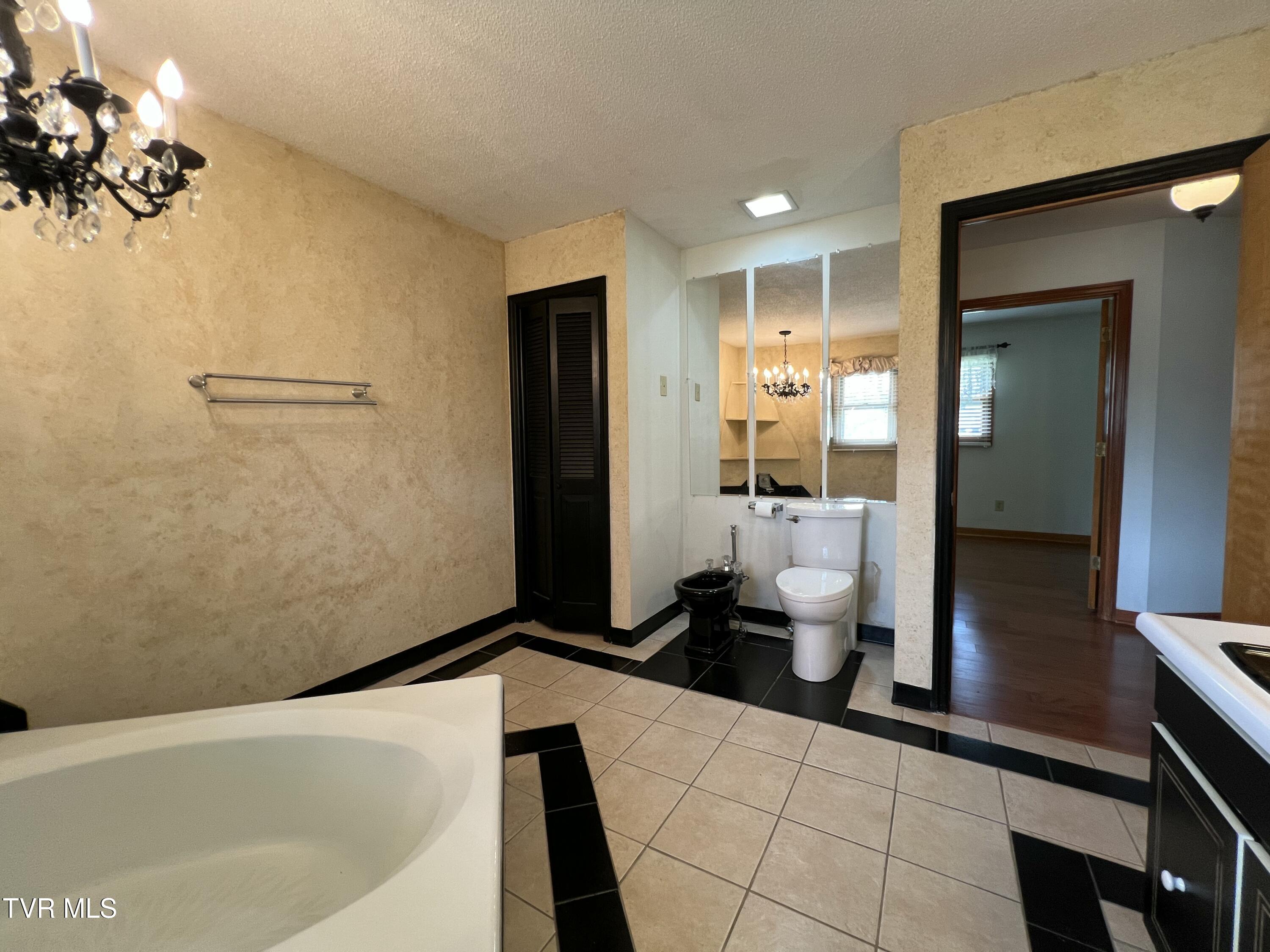 898 Jordan Road Elizabethton, TN 37643 - Photo 72 of 98 IMG_4255