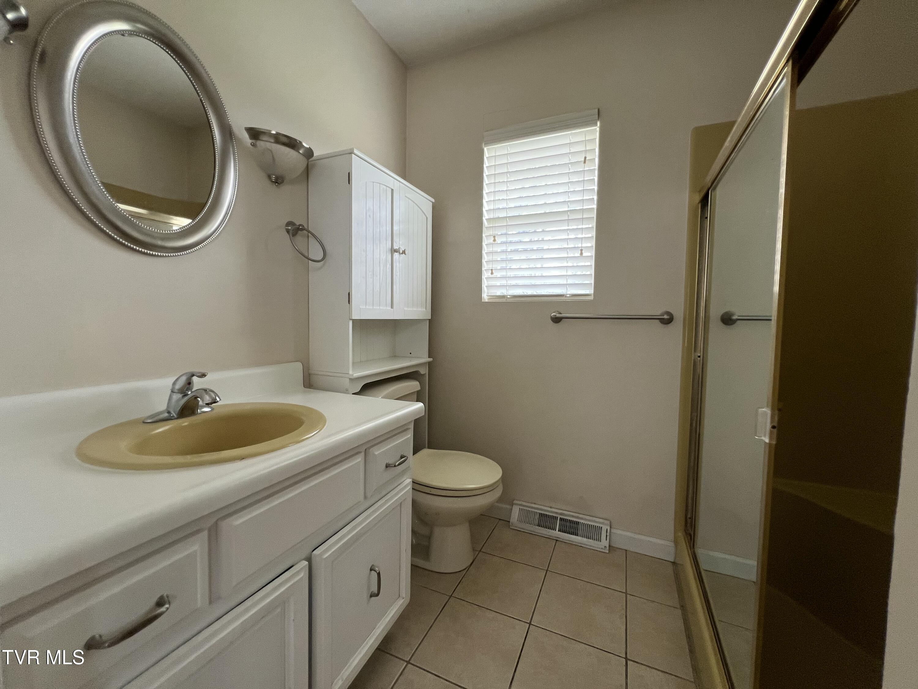 898 Jordan Road Elizabethton, TN 37643 - Photo 79 of 98 IMG_4266